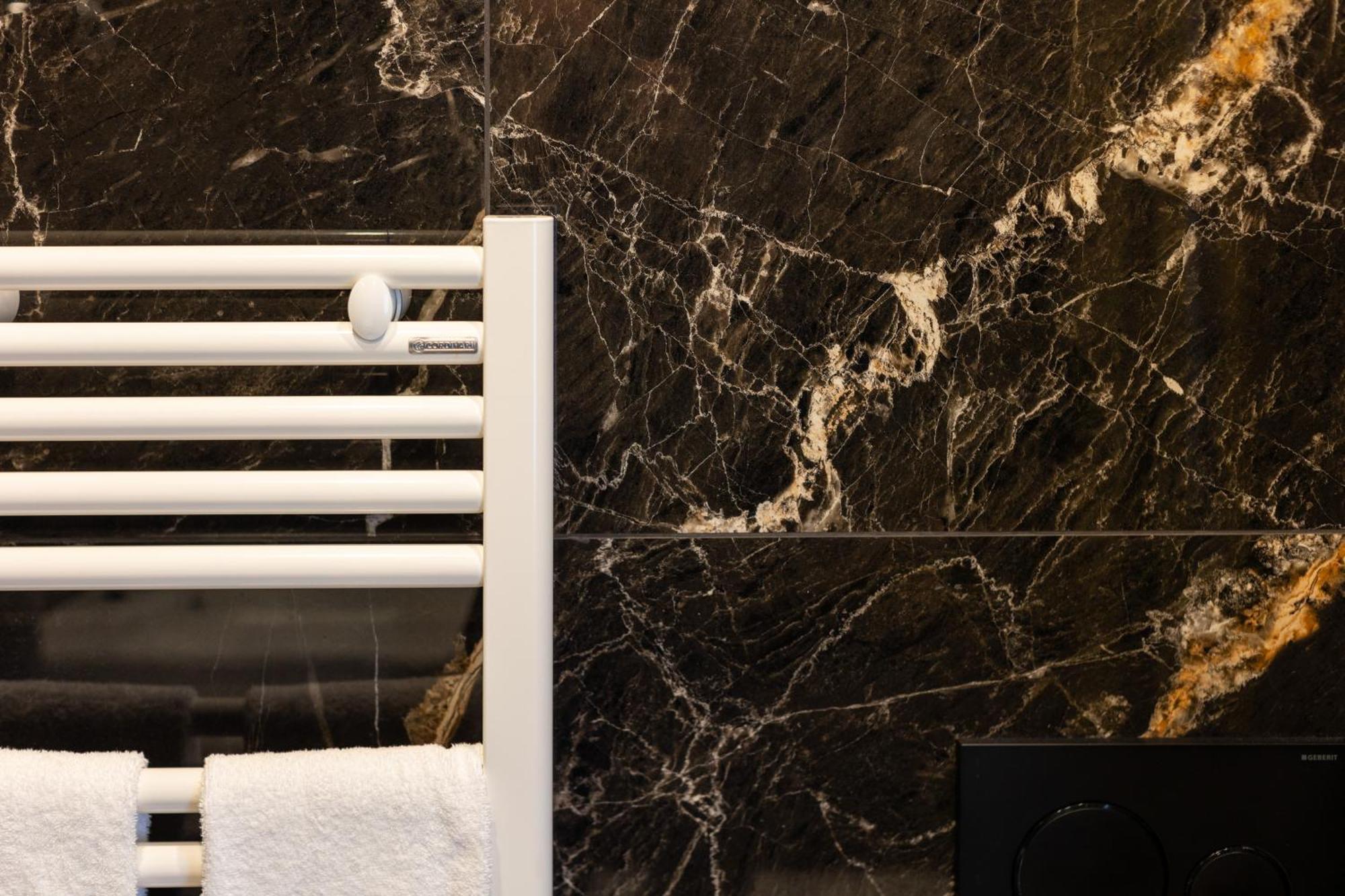 Mavi Luxury Suites 로마 외부 사진